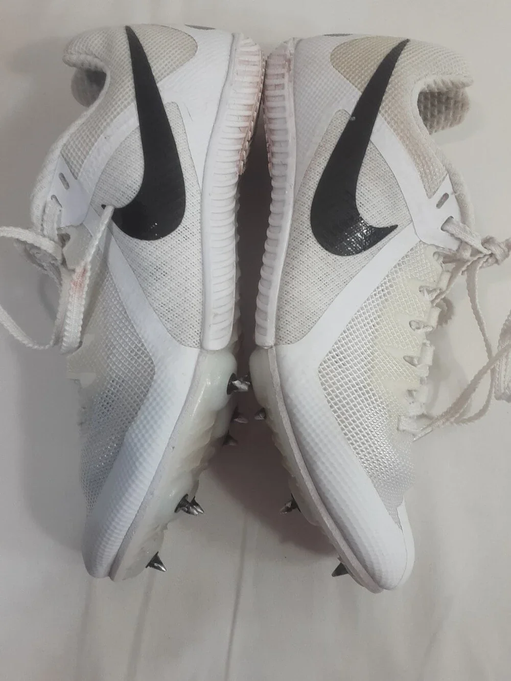 Nike kids rival